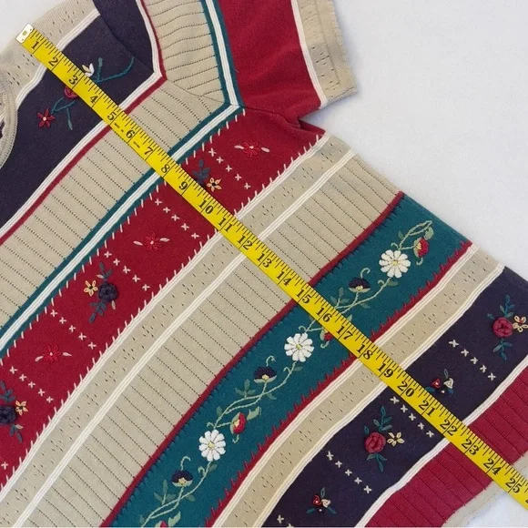 Vintage 90’s Alfred Dunner Floral Embroidered Knit Top Women’s Medium - Picture 9 of 9